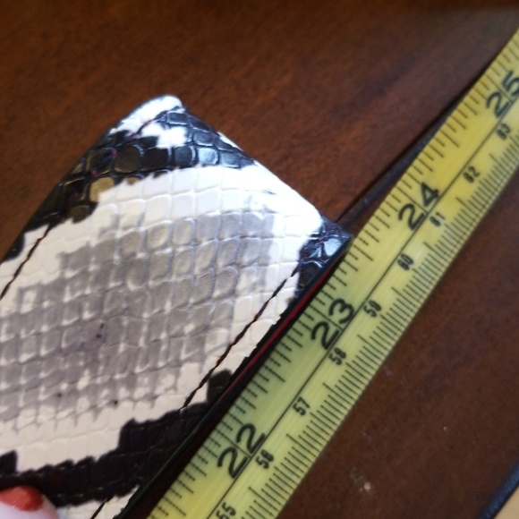 REVERSIBLE 🐍 BELT - Picture 7 of 7